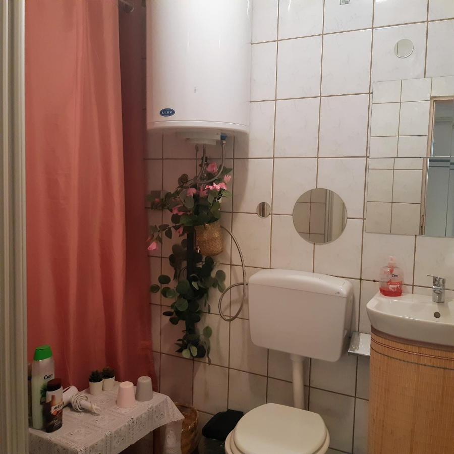 شقة Fassbinder Klause Mit Mini-Terrasse زانكت فايت أن دير غلان المظهر الخارجي الصورة